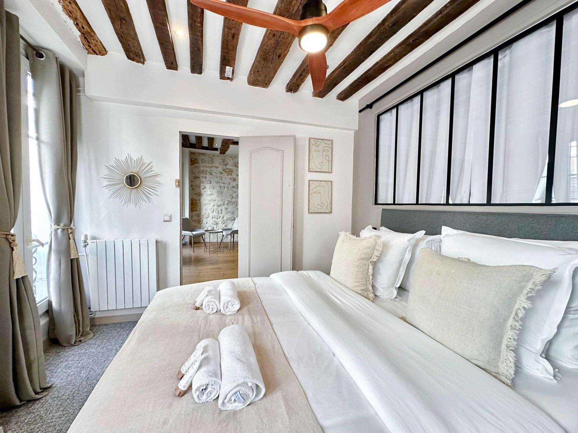 Brand New Apartment In Le Marais 파리 외부 사진