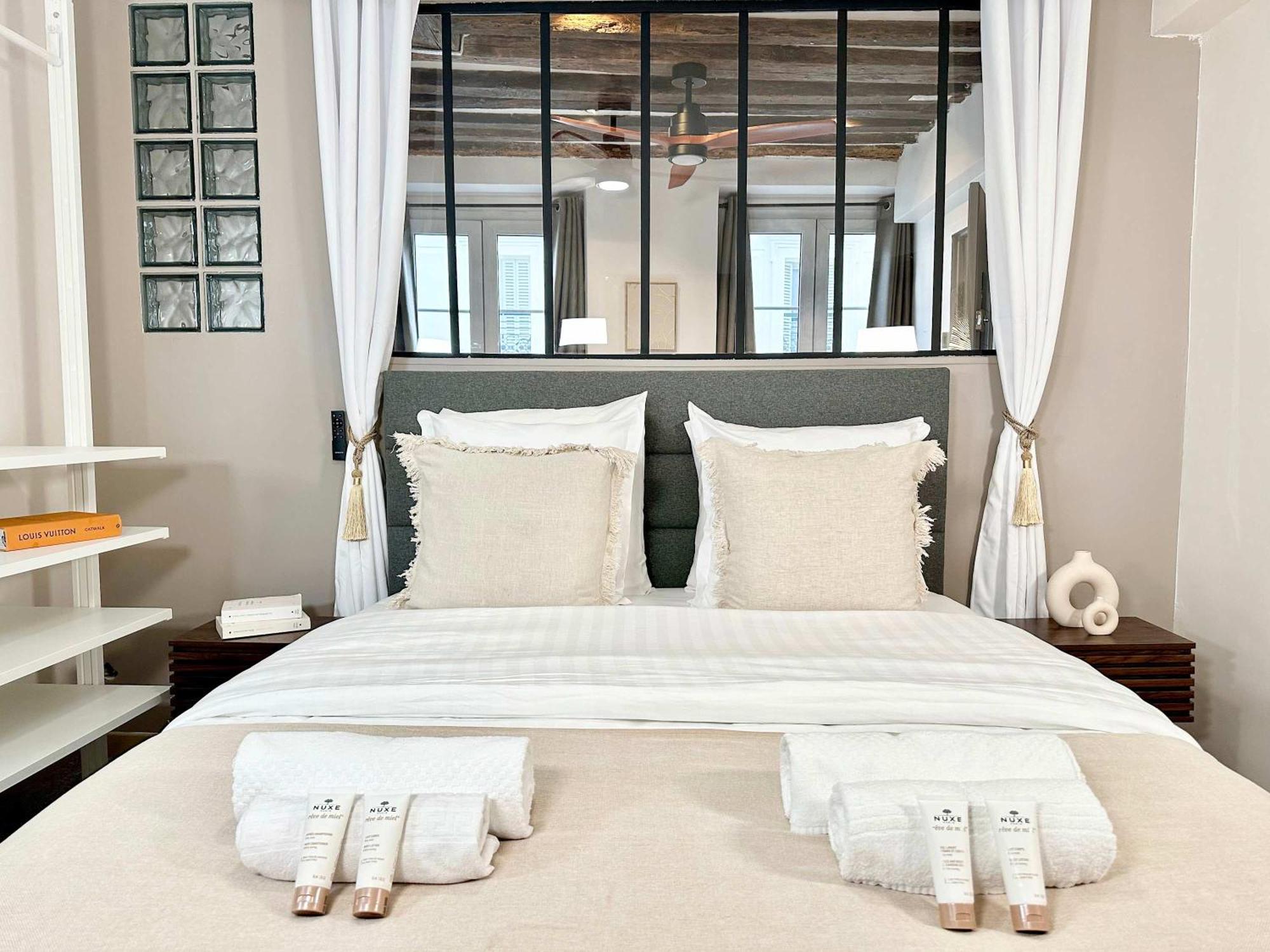 Brand New Apartment In Le Marais 파리 외부 사진